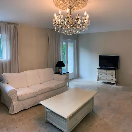 Chateau Bavolier Apartmán *